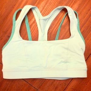 lululemon two toned sports bra size 4